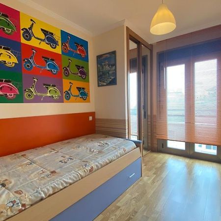 Enfoz Con Parking Y A La Orilla Del Mar Apartman Kültér fotó