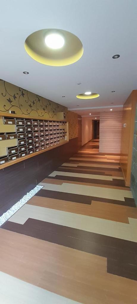 Enfoz Con Parking Y A La Orilla Del Mar Apartman Kültér fotó