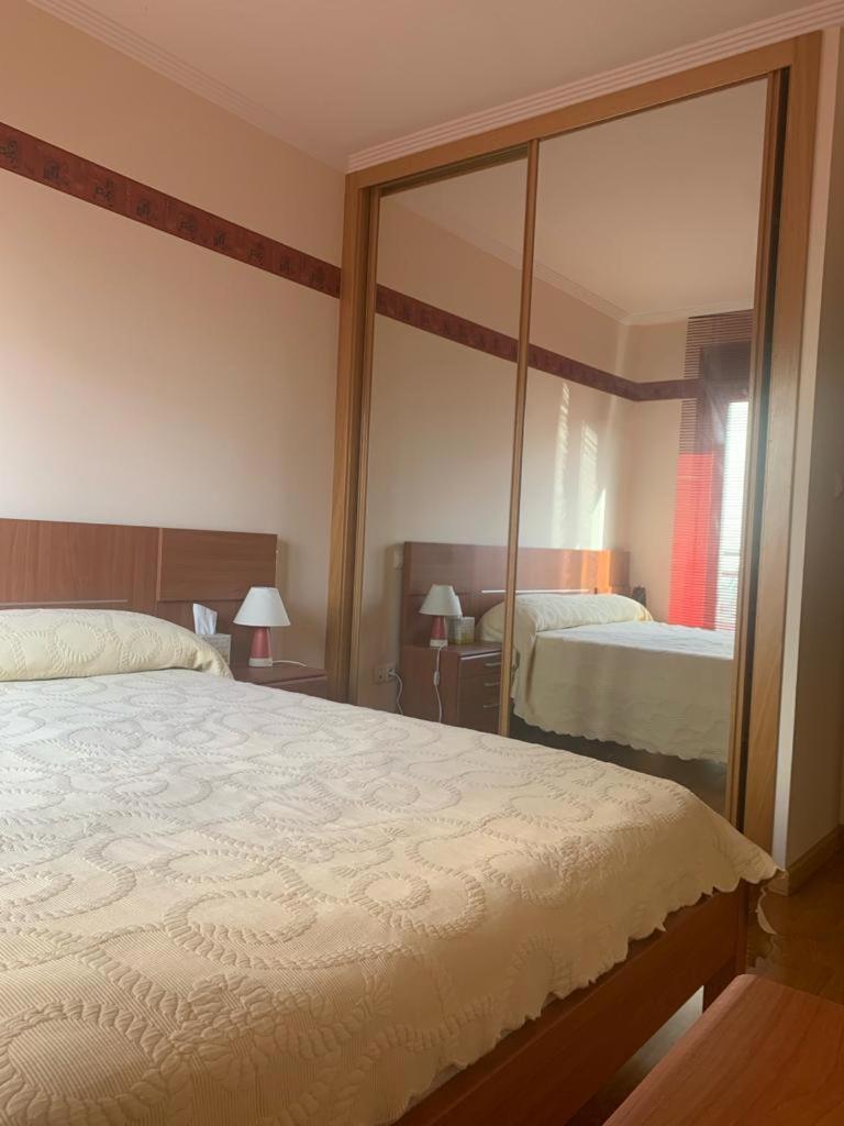 Enfoz Con Parking Y A La Orilla Del Mar Apartman Kültér fotó